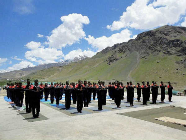 लद्दाख में योग 