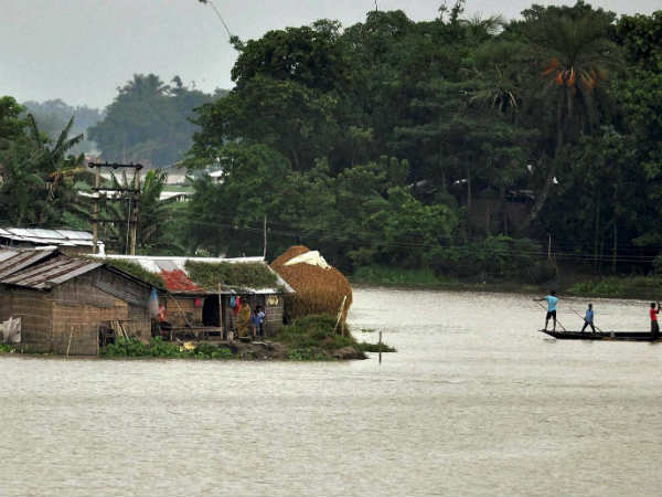 असम में बाढ़ 