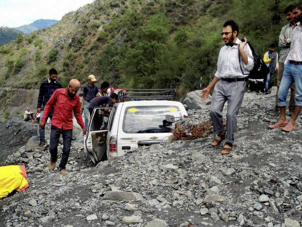 उत्तराखंड के रामबन में भूस्खलन 