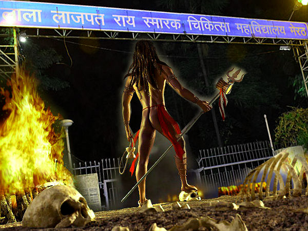 Caught on camera: Meerut hospital staff sells human liver Caught on camera: Meerut hospital staff sells human liver