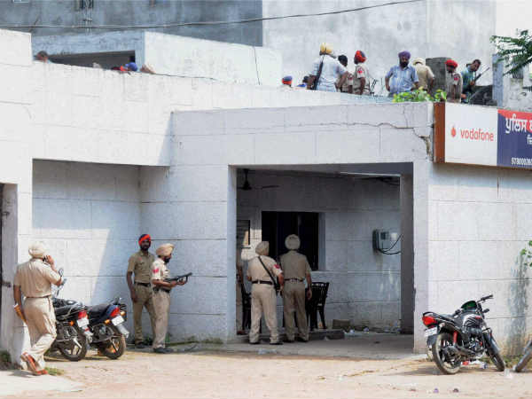 GPS found from terrorists reveals the hand of Pakistan in Gurdaspur attack GPS found from terrorists reveals the hand of Pakistan in Gurdaspur attack