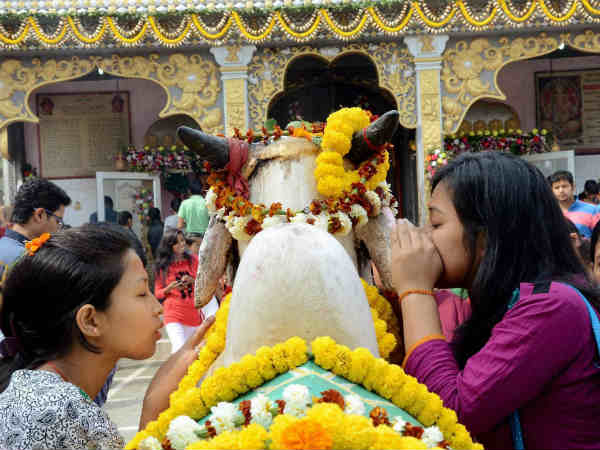 घर में सुख-शांति चाहिये घर में सुख-शांति चाहिये
