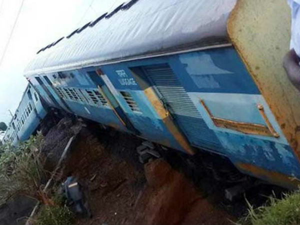 रेल राज्यमंत्री मनोज सिन्हा