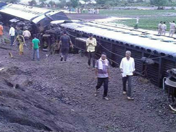  मुआवजे का एेलान