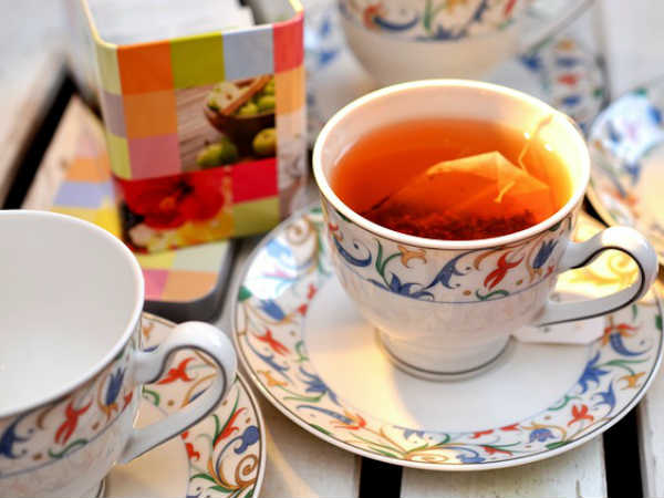 कप-प्लेट का प्रयोग