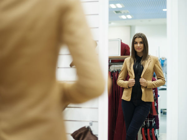 कमाई में आगे निकल रही हैं महिलाएं