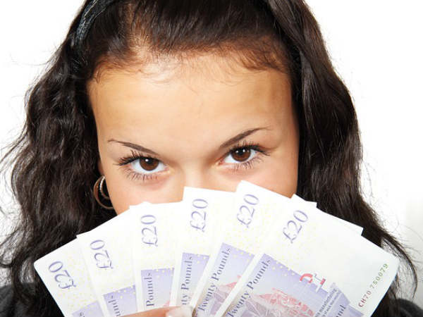 पैसे का मूल्य समझें