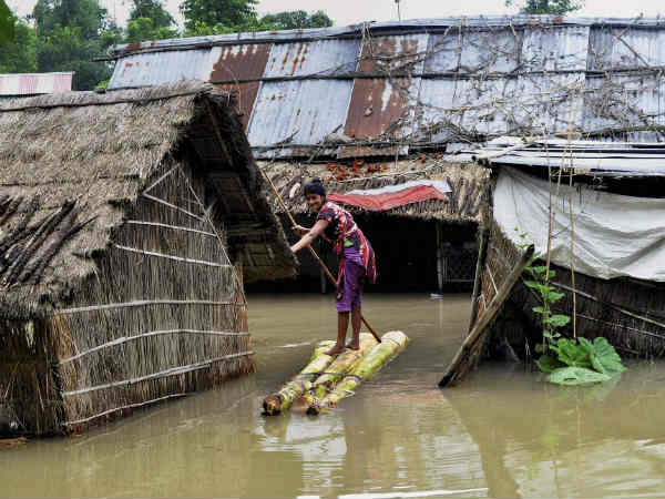 मोरीगांव में बाढ़ 