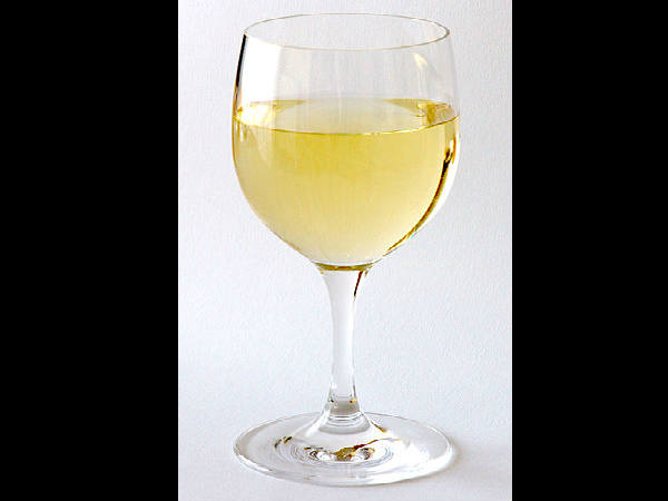 नशे की तरफ भागते हैं 