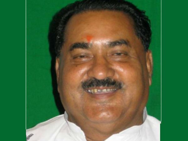 रघुनाथ झा के बेटे अजीत