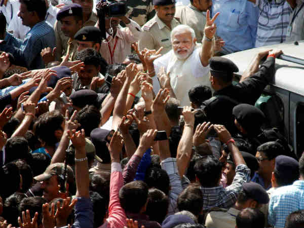 51.7% के लिये मोदी आइकन