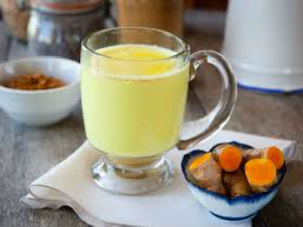 हल्दी का दूध
