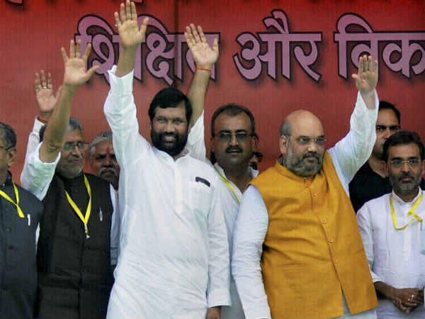 एनडीए ने 211 घोषित उम्मीदवारों में 