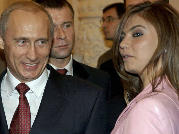 सेम सेक्‍स मैरिज के खिलाफ 