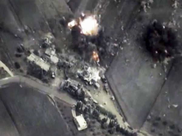 russia-attacking-isis-in-syria-650 russia-attacking-isis-in-syria-650