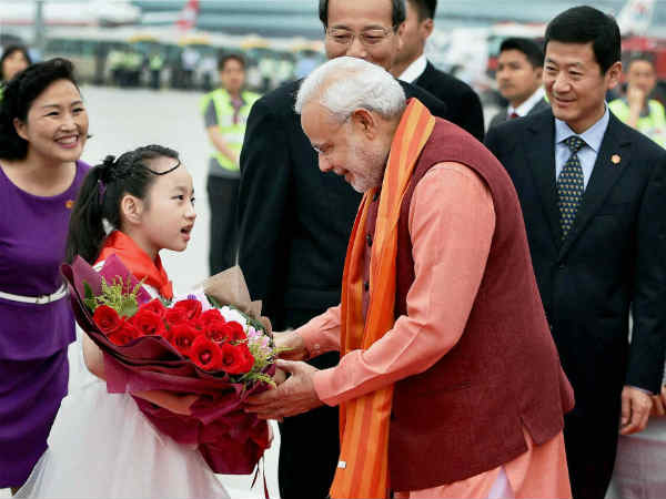 आर्थिक हालात बने रोड़ा 