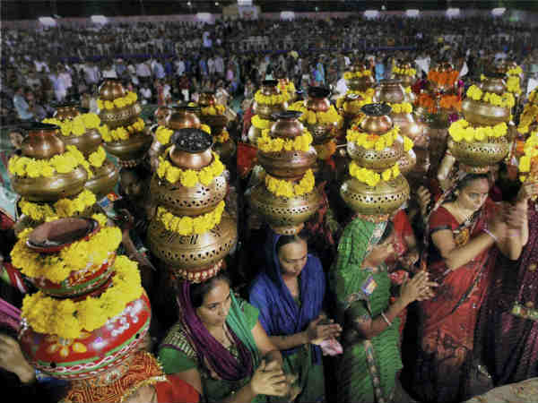 मां नाराज नहीं होती