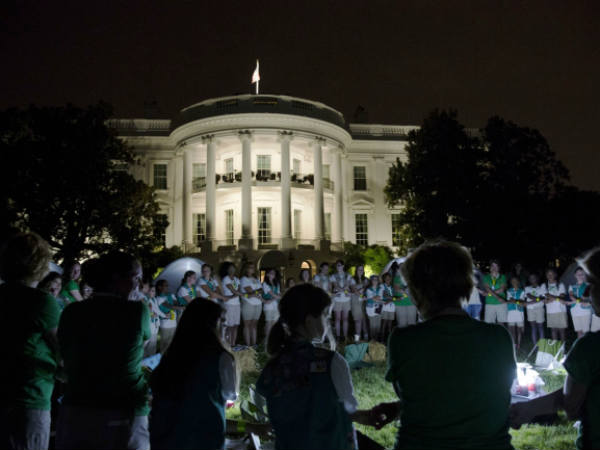 132 कमरे और 35 बाथरूम