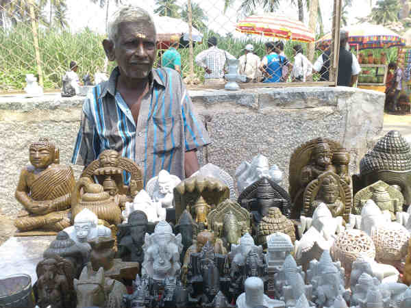 मूर्ति के पिता 