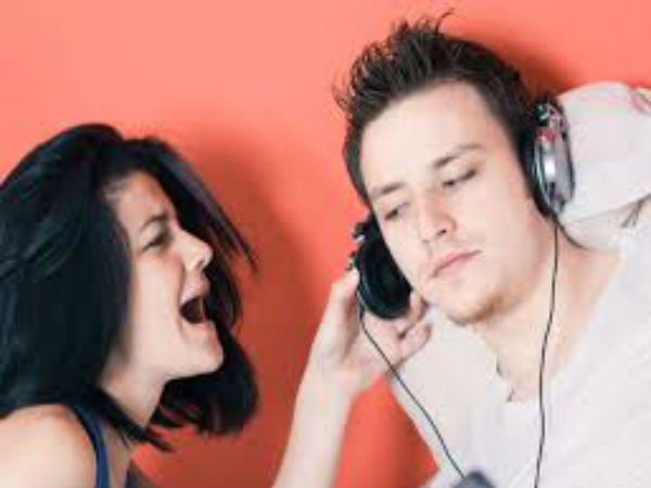 शोर का प्रभाव पुतली पर शोर का प्रभाव पुतली पर