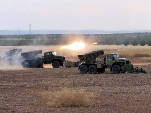 एडवांस्‍ड वेपेंस और मशीनरी 