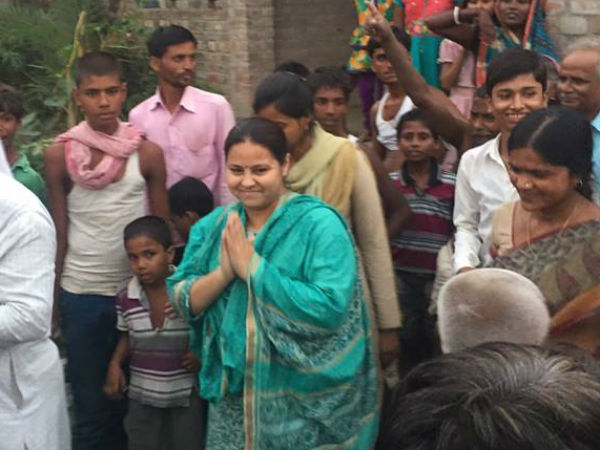 SP Chief Mulayam Singh Yadav is unnder pressure said Misa Bharti