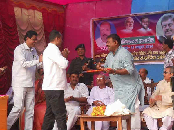 जीत के बाद अभ‍िनंदन 