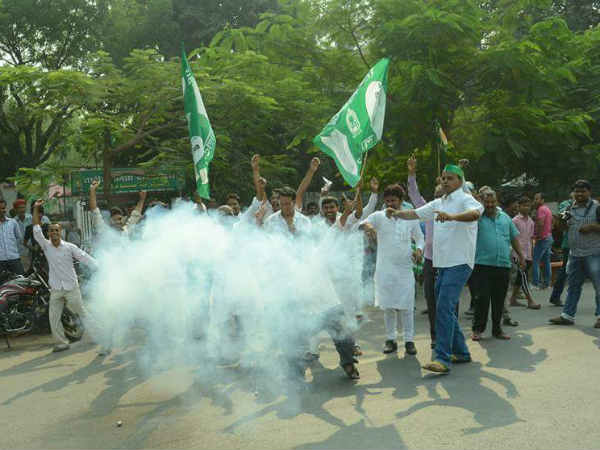 चुनाव की दीवाली 