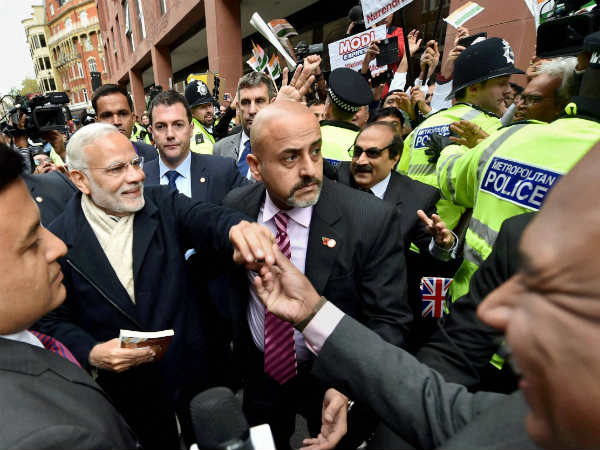 भारतीयों में जबरदस्‍त उत्‍साह 