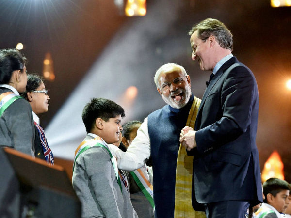 तस्वीरों में वेंबले में PM मोदी का हाउसफुल शो