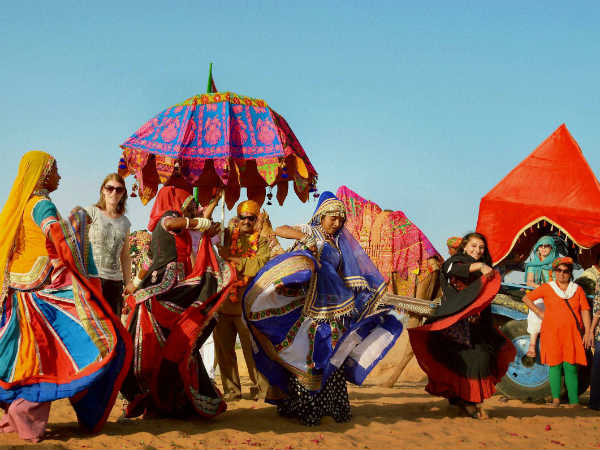 सर्कस से लेकर कलाकृतियां सब