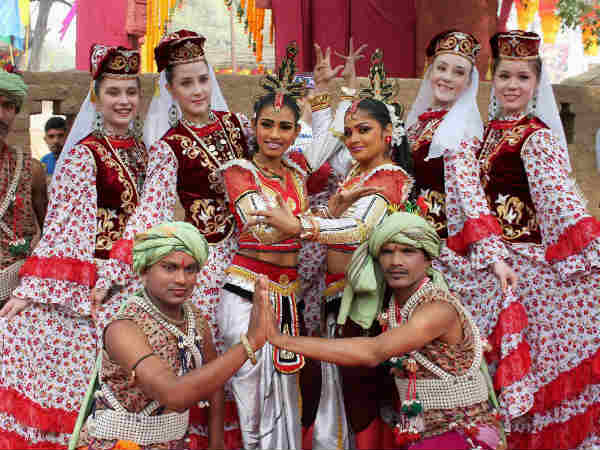 Essay on Surajkund Crafts Mela in Hindi Essay on Surajkund Crafts Mela in Hindi