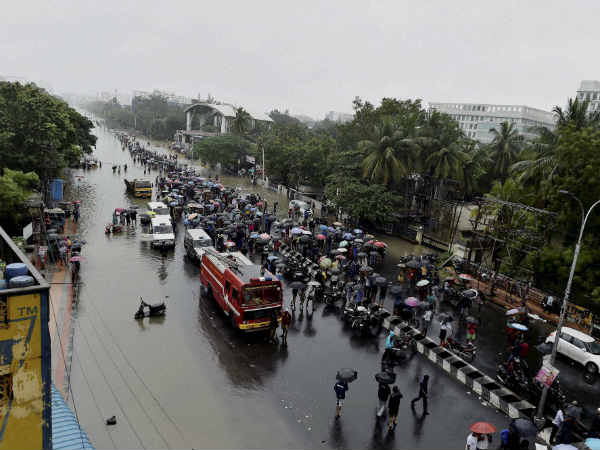 यातायात ठप 