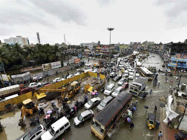 यातायात व्यवस्था 