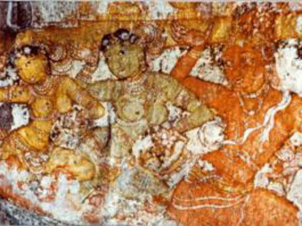 जमीन पर नहीं पड़ती गोपुरम की छाया