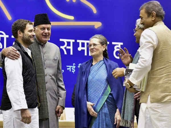 सोनिया गांधी, राहुल, फारुख अब्दुल्ला 