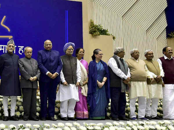 मनमोहन सिंह, मुलायम सिंह 