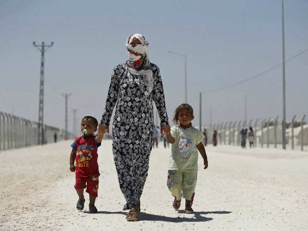  खतरनाक हथियारों का निशाना बनते बच्‍चे 