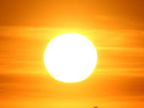 सूर्य भगवान की पूजा कीजिये..