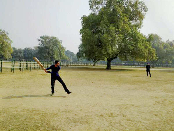 वो मारा 