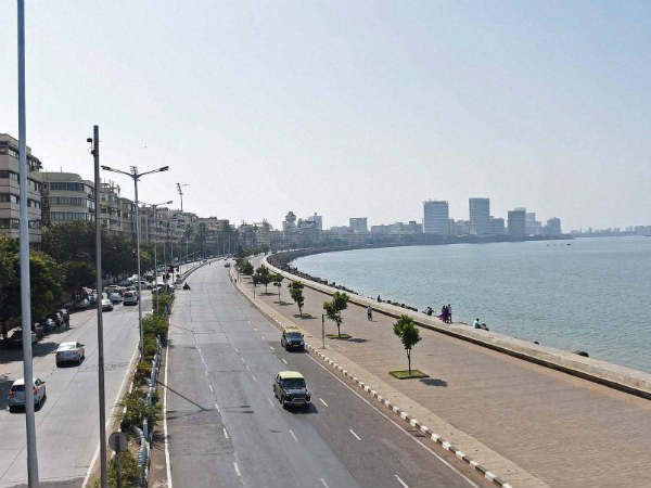 मुंबई में मुंबई में