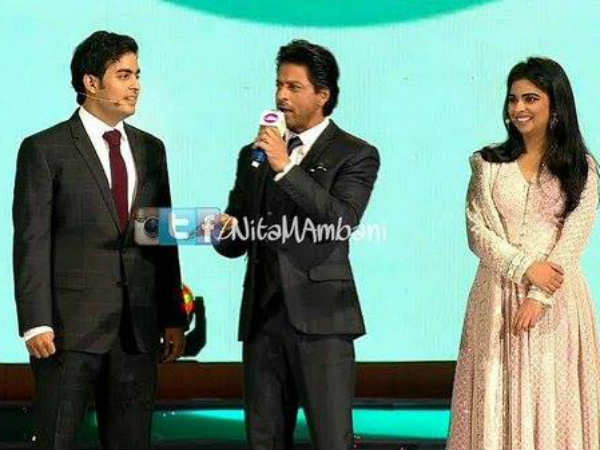 आकाश और ईशा