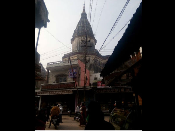श्रद्धा और आस्था की बीच का असमंजस