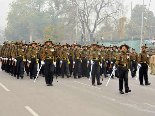 देखते ही बनता है जवानों की परेड