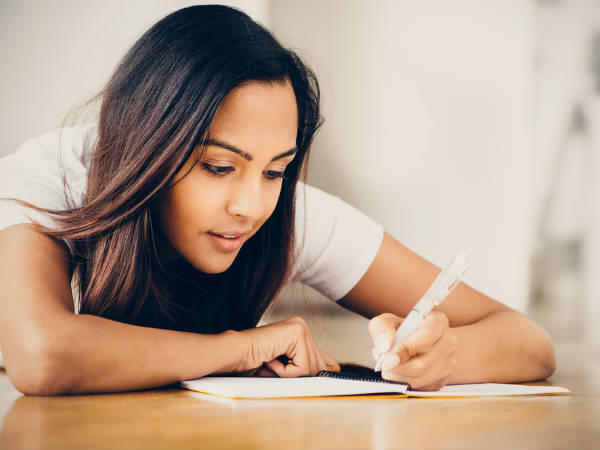 फ्रीलांसिंग राइटिंग