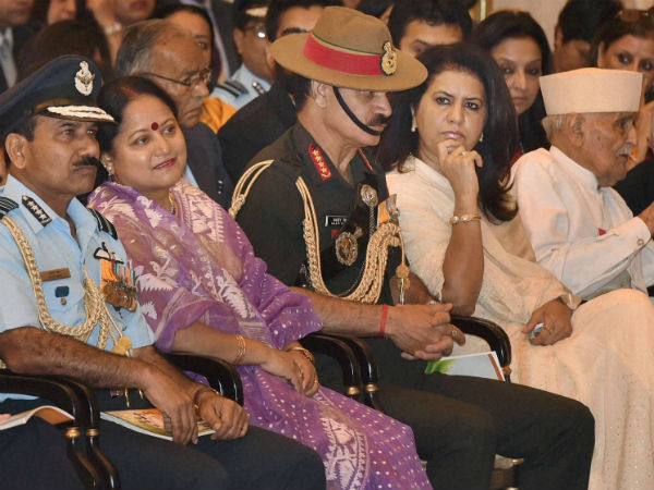 हर जिम्‍मेदारी पर खरे उतरे जनरल 