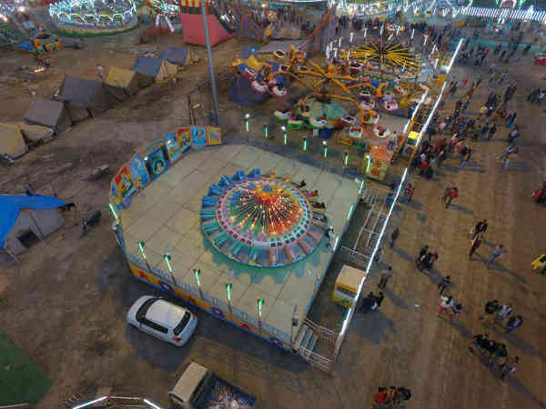 लखनऊ के रमाबाई मैदान में महोत्सव की झलकी