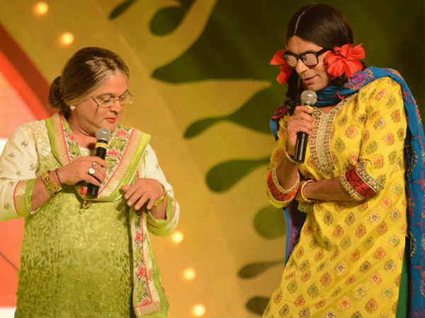 कॉमेडी नाइट्स ने भी लोगों को जबरदस्त मनोरंजन किया