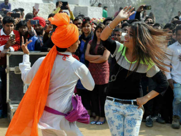  मेला 40 एकड़ क्षेत्र में फैला हुआ है 