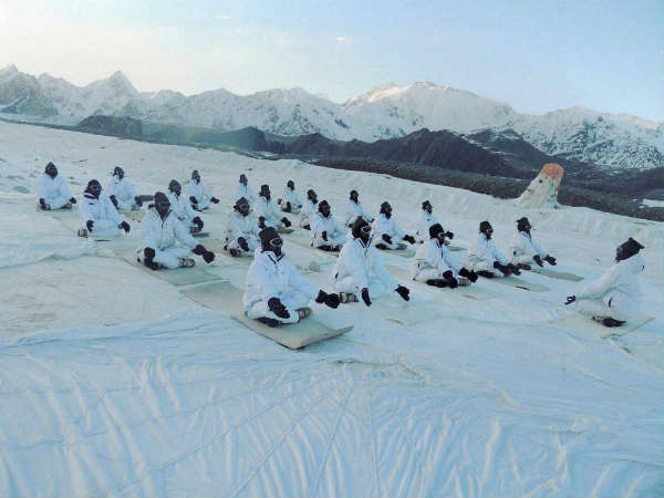 फिलहाल है शांति 